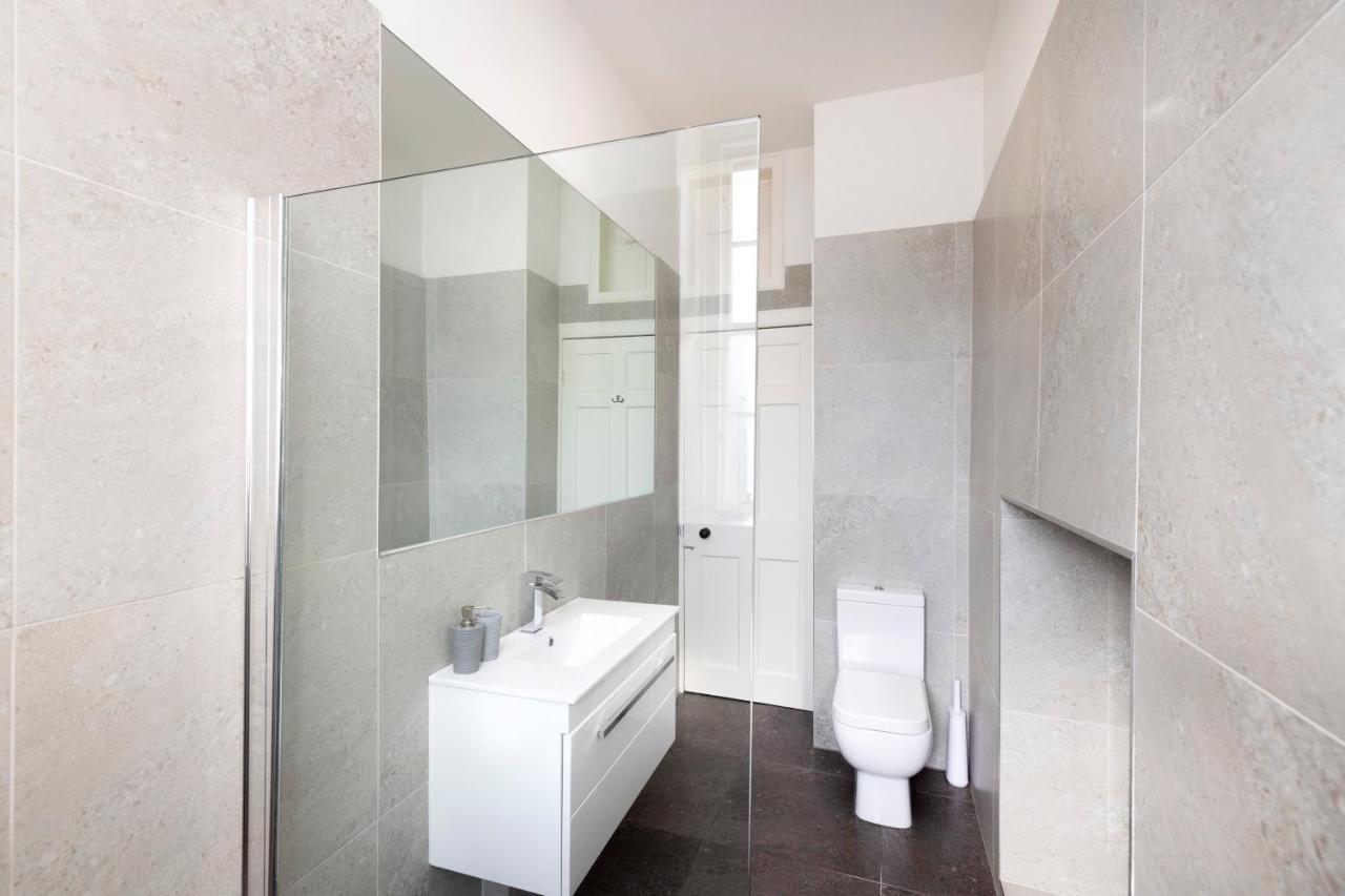 Joivy Contemporary Flat In The New Town Apartment Единбург Екстериор снимка